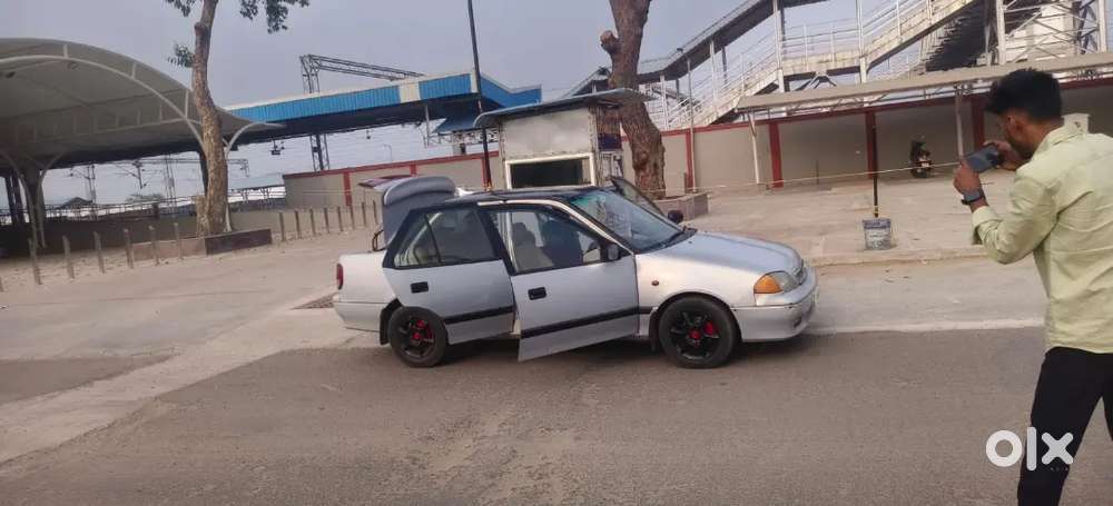 2002 Maruti Suzuki Esteem
