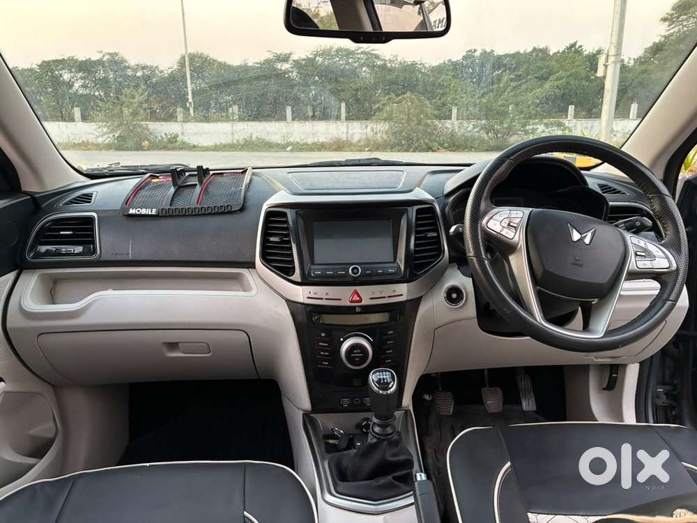 Mahindra Xuv300 Petrol 2022