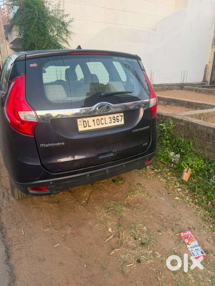 Mahindra Marazzo Diesel 2018