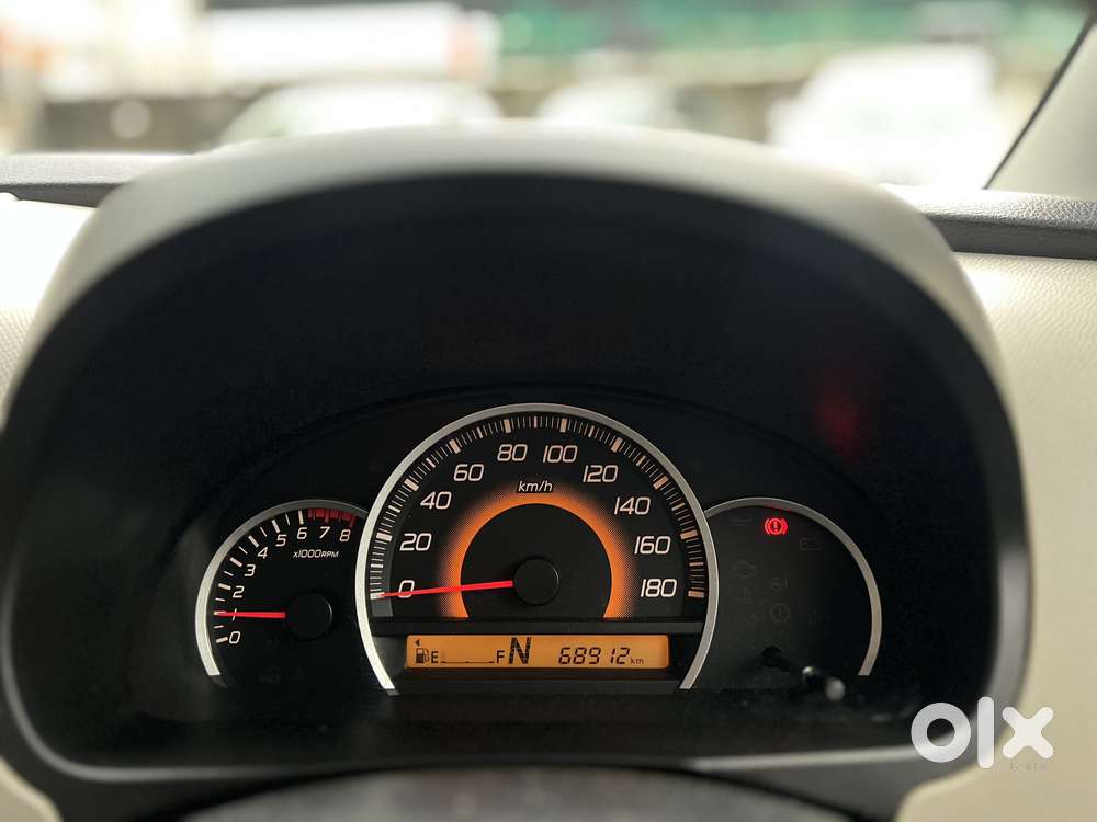Maruti Suzuki Wagon R 1.0 Vxi (o) Amt, 2016, Petrol