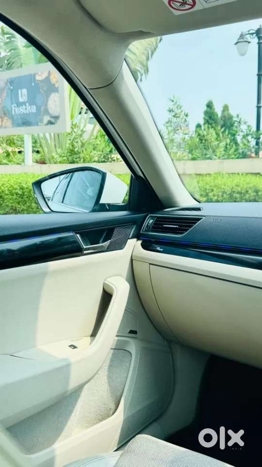Skoda Superb 2.0 L&k Tsi At, 2018, Petrol