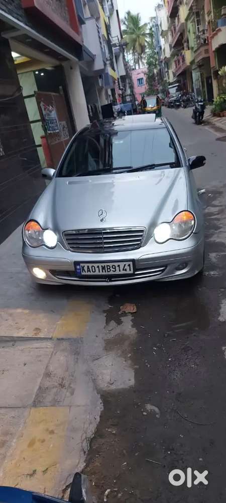 Mercedes-benz C Class 2006 Diesel 100000 Km Driven