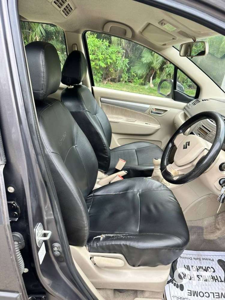 Maruti Suzuki Ertiga Shvs Vdi, 2014, Petrol
