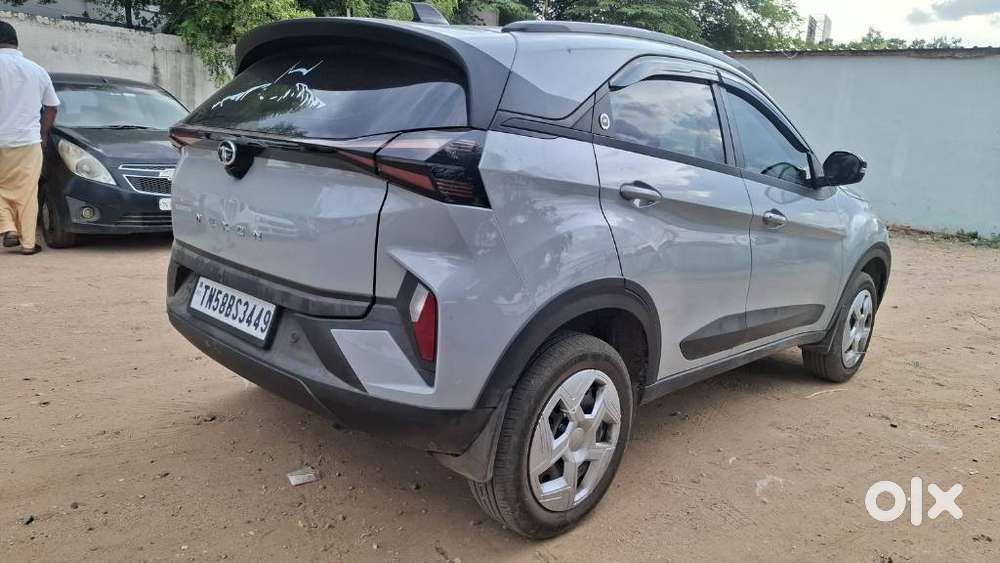 Tata Nexon Pure Plus (s) Petrol Amt, 2026, Petrol