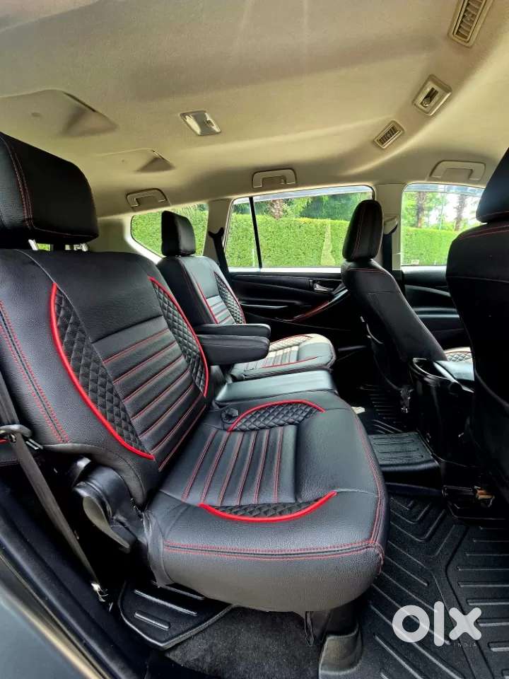 Toyota Innova Crysta 2.4 G Mt 7 Str, 2020, Diesel