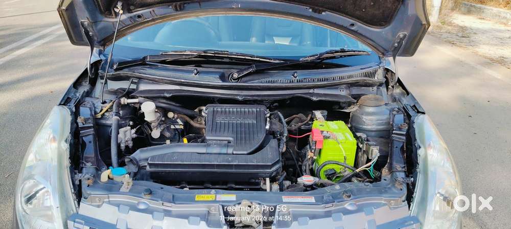 Maruti Suzuki Swift Lxi Option, 2017, Petrol