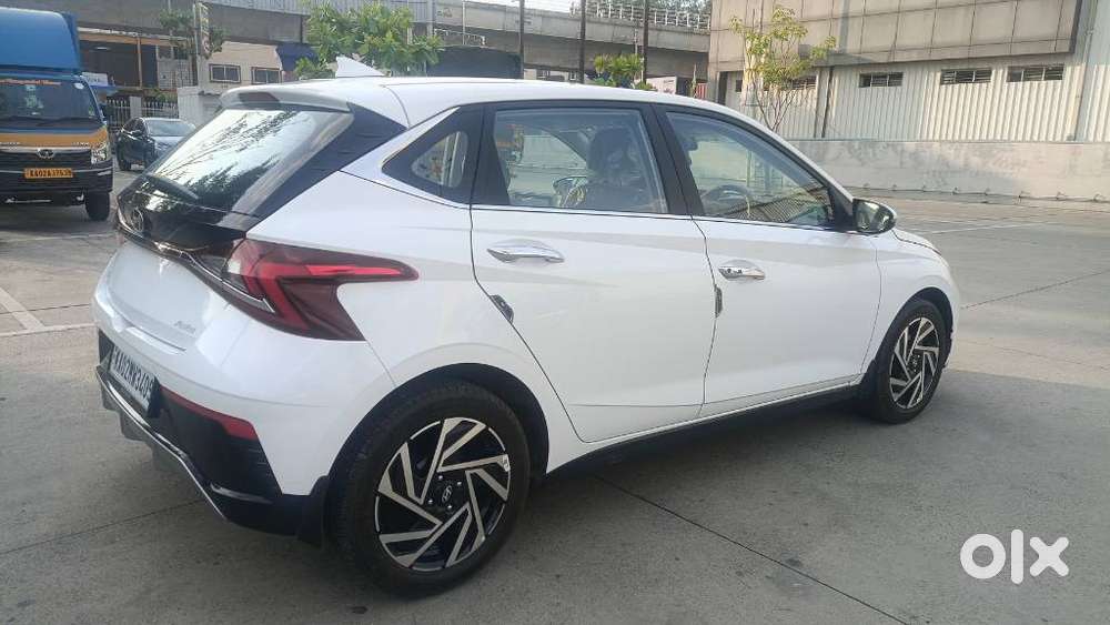 Hyundai I20 Asta (o) 1.2 Mt, 2025, Petrol