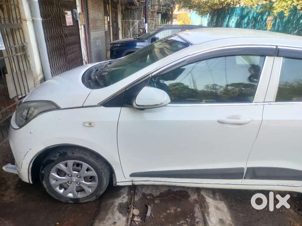Hyundai Grand I10 2016 With Kms Driven