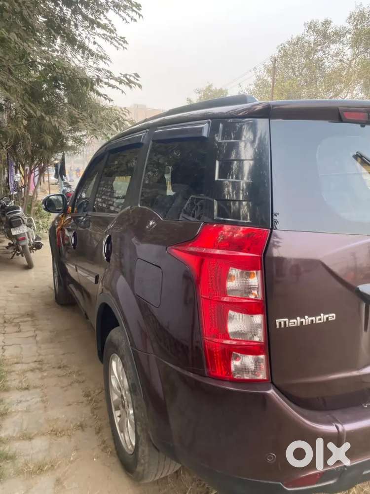 Mahindra Xuv500 2.2 W10 2019