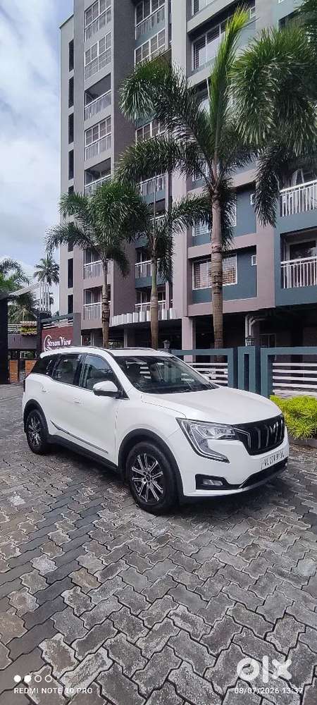 Mahindra Xuv700 Ax 7 Luxury Diesel At