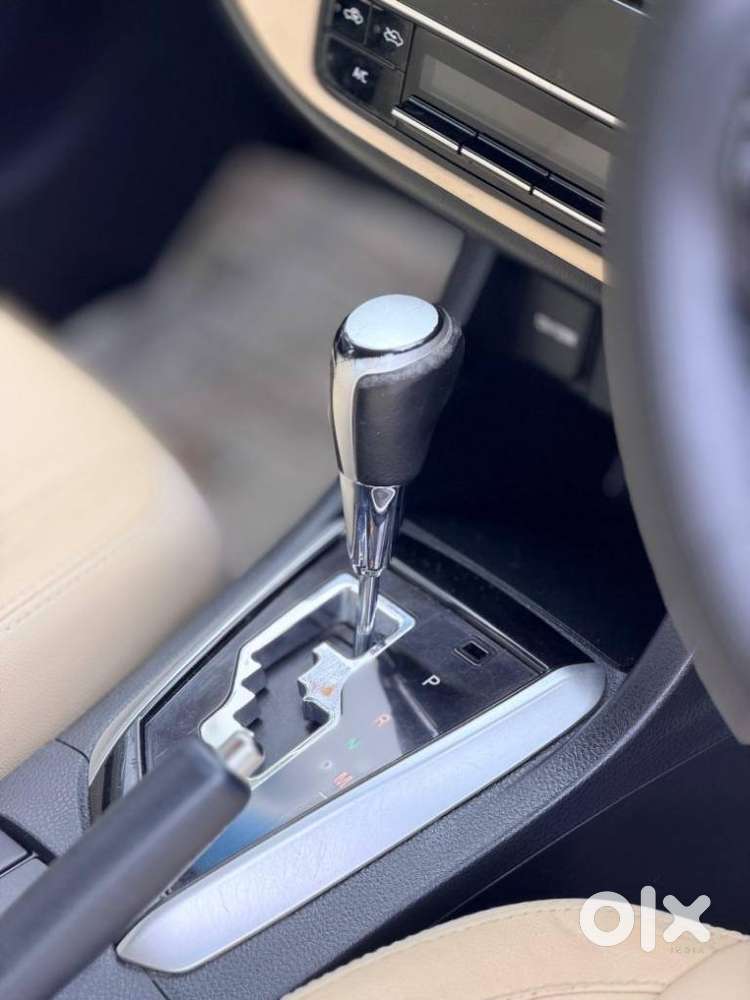 Toyota Corolla Altis Vl At, 2017, Petrol