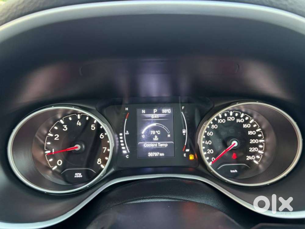 Jeep Compass, 2019, Petrol