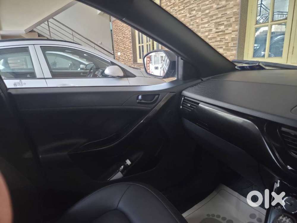Tata Nexon Xz +(o) Dark Edition For Sale 38000 Km Driven Petrol