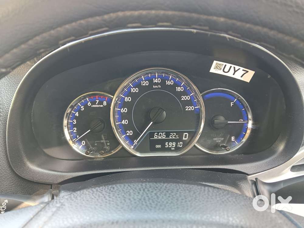 Toyota Yaris J Cvt, 2018, Petrol