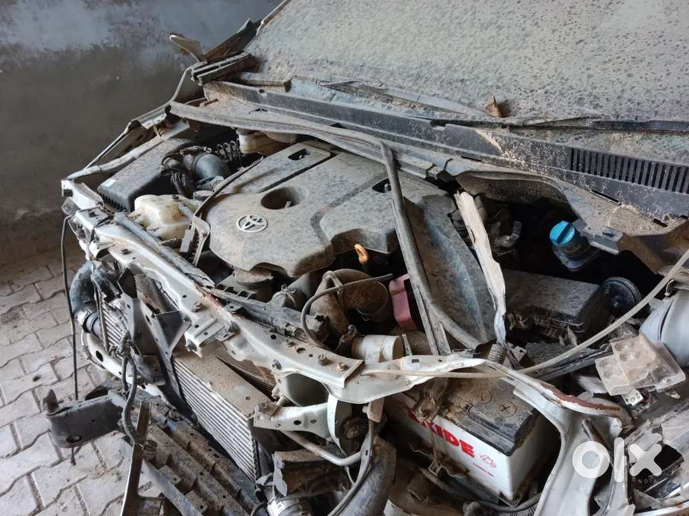 Toyota Innova Crysta 2024