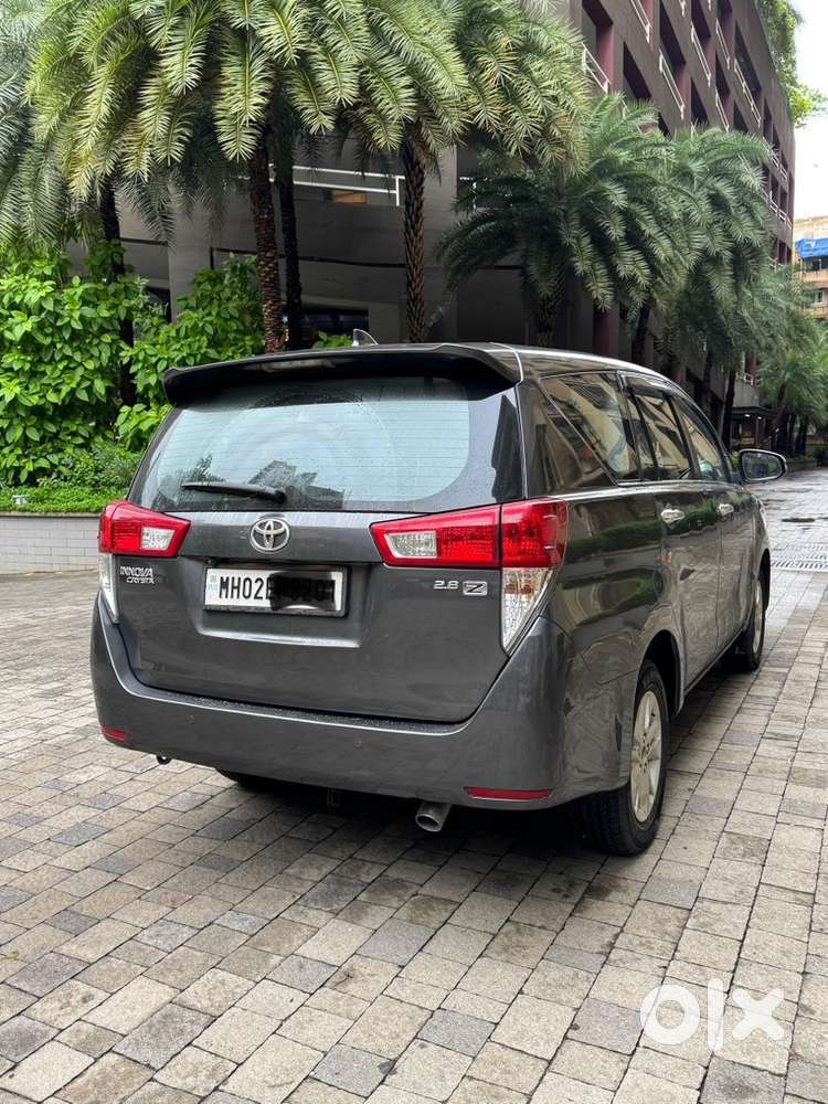 Toyota Innova Crysta 2017 2.8z Automatic