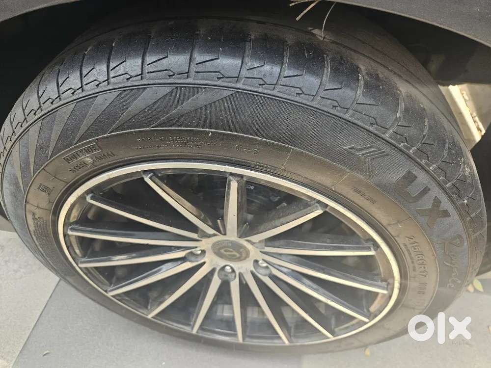 Kia Sonet 2024 Petrol Well Maintained