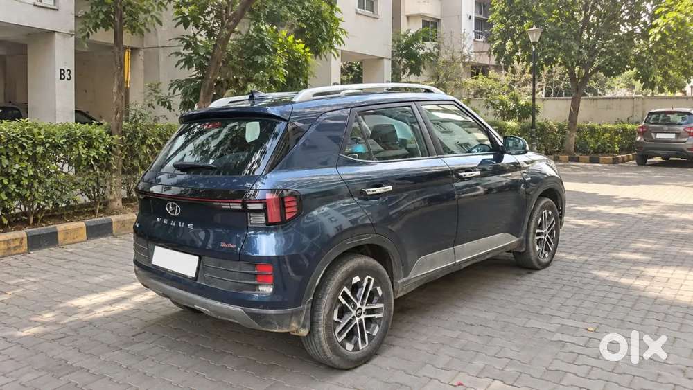 Hyundai Venue 1.0 S (O) Turbo IMT, 2023, Petrol
