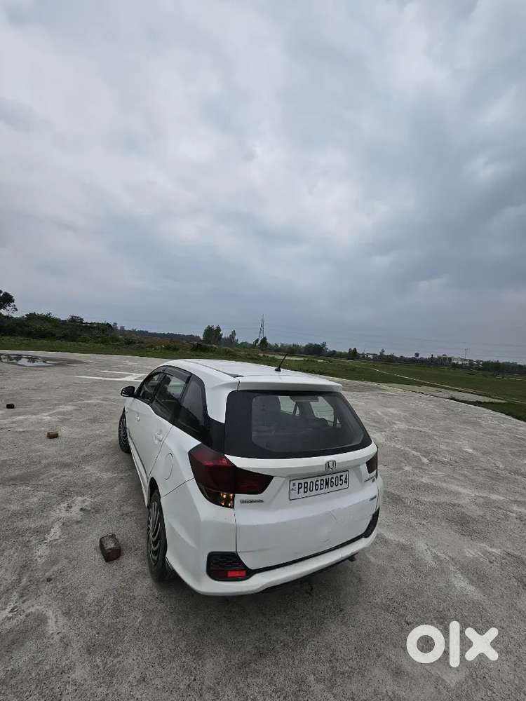 Honda Mobilio 2017 Diesel 150000 Km Driven