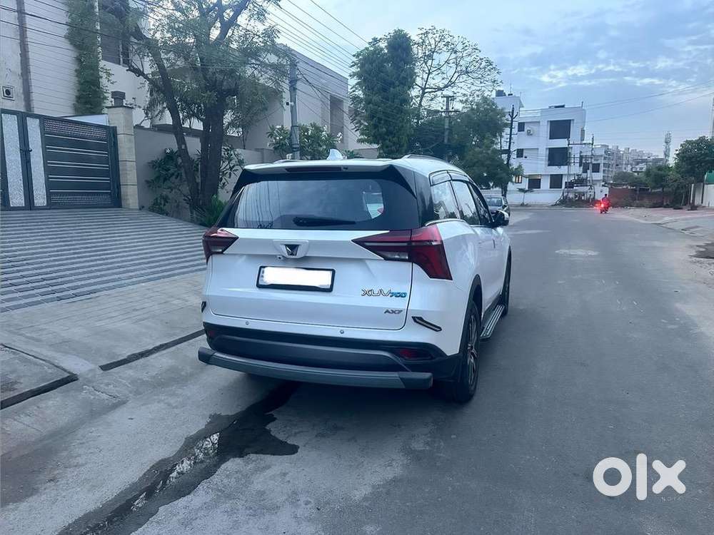 Mahindra Xuv700 2024 (oct) Diesel Ax7 Automatic 100% - Well Maintained