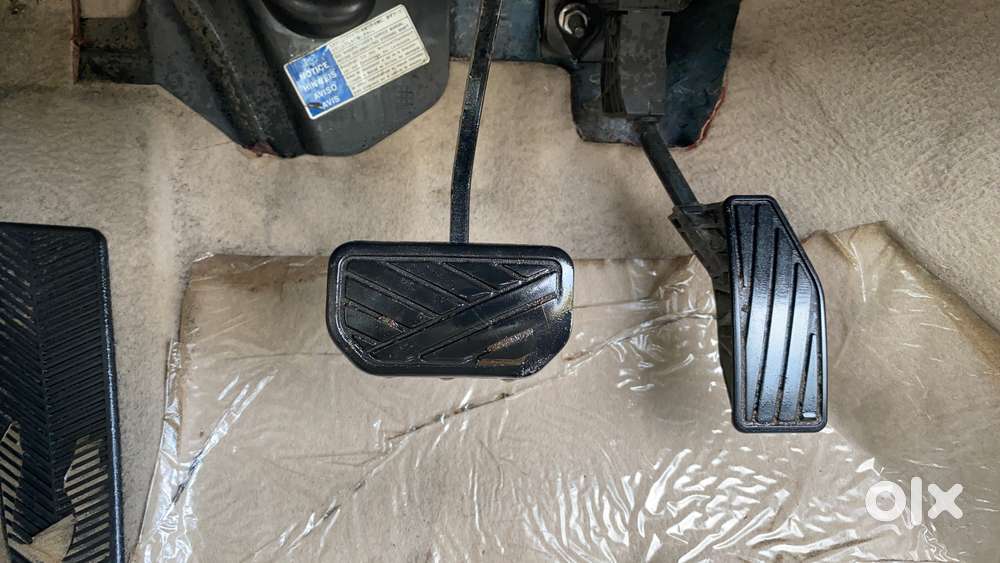 Maruti Suzuki Swift Dzire Amt Zxi, 2018, Petrol