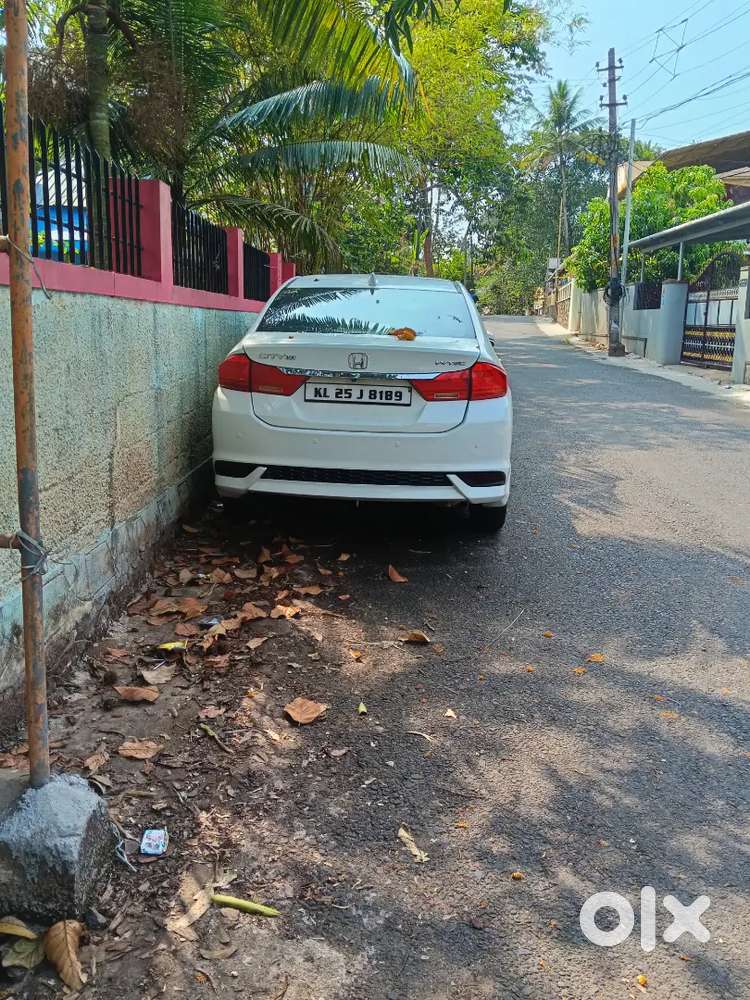 Honda City 2017 Petrol 150000 Km Driven