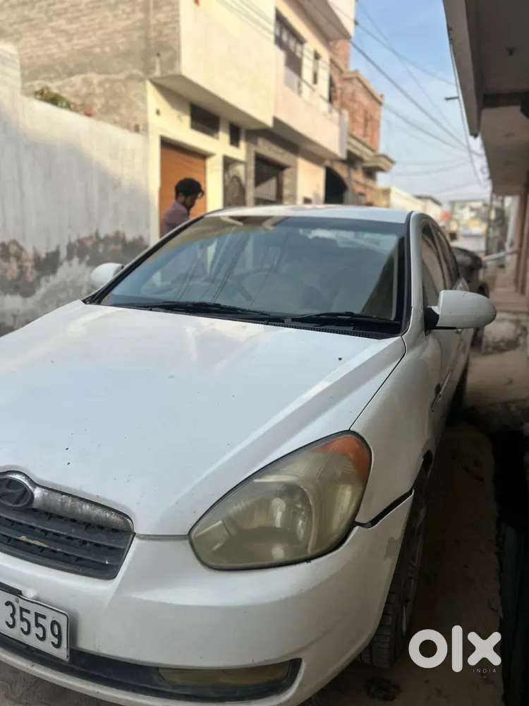 Hyundai Verna 2009 Diesel Manual
