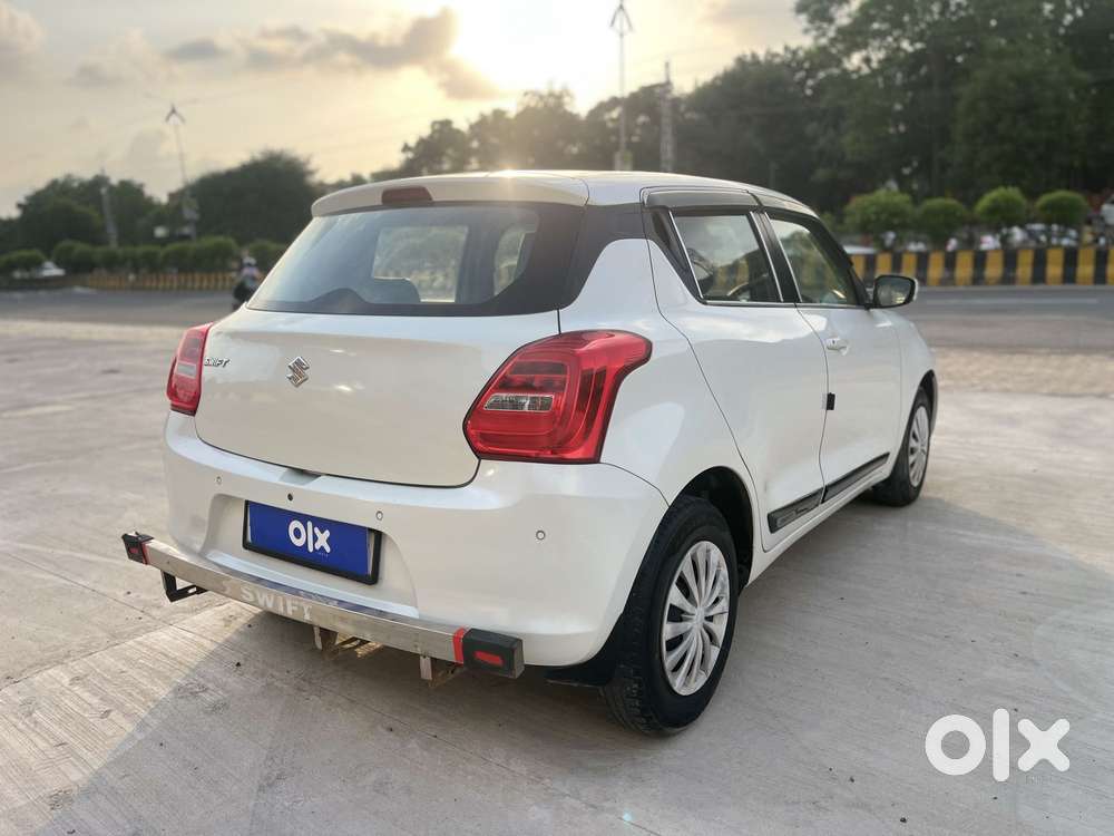 Maruti Suzuki Swift Vxi, 2022, Petrol