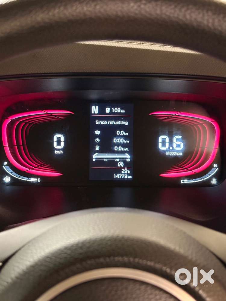 Kia Carens G 1.5 Prestige Plus Imt Petrol 2024