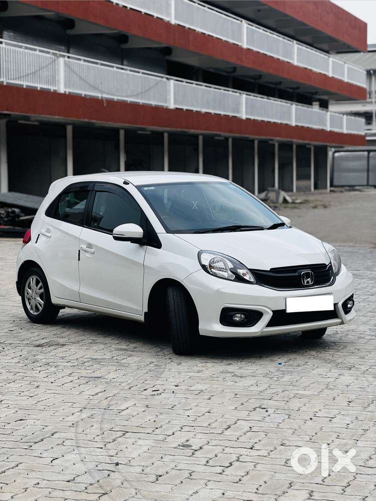Honda Brio Vx (o) At, 2017, Petrol