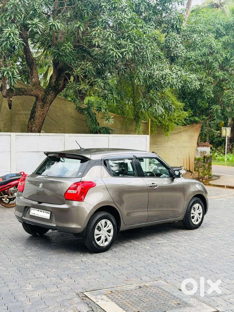 Maruti Suzuki Swift Vxi Ags, 2019, Petrol