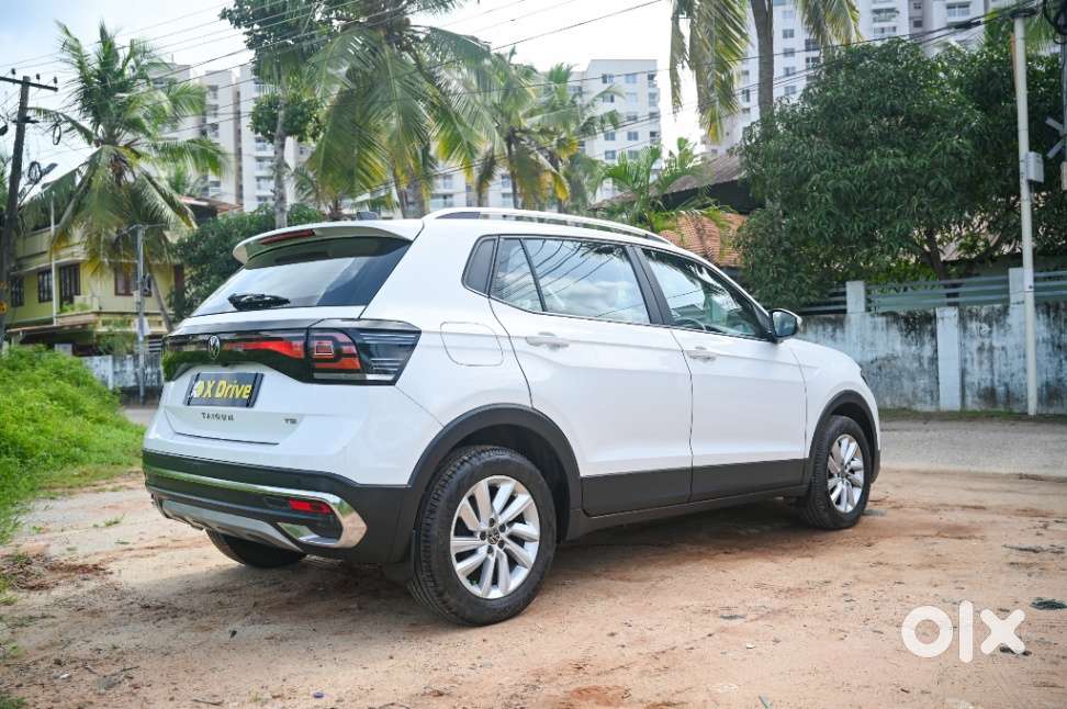 Volkswagen Taigun 1.0 Tsi Highline At, 2021, Petrol