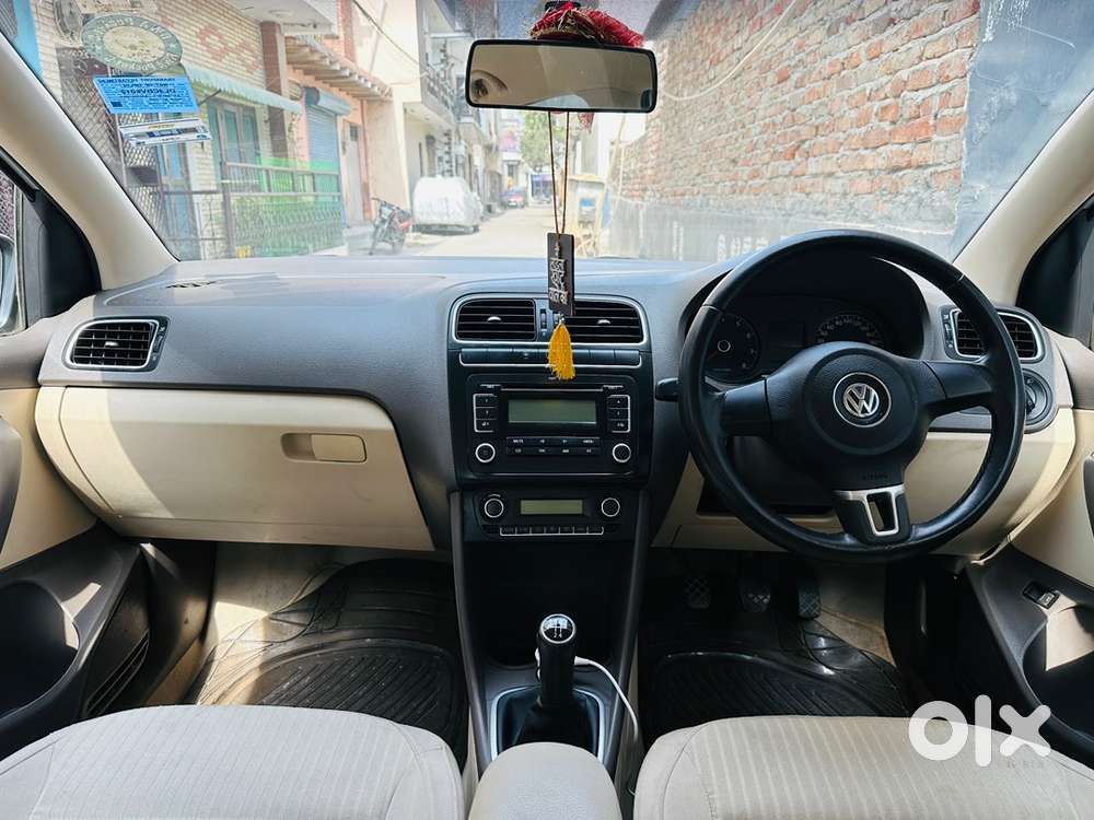 Volkswagen Vento Petrol 2011