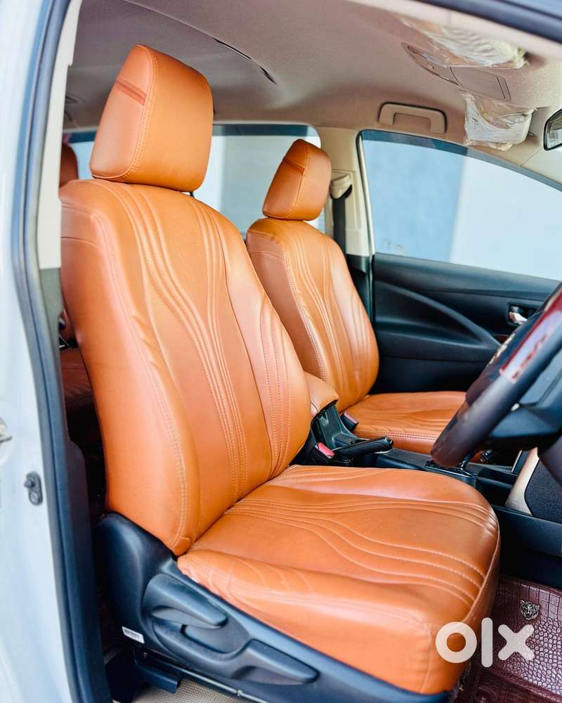 Toyota Innova Crysta [2020-ongoing] 2.4 Gx At 8 Str, 2020, Diesel