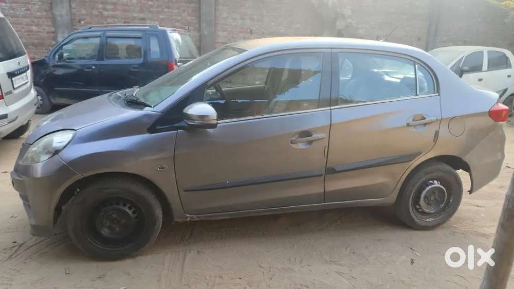Honda Amaze 1.5 S 2013