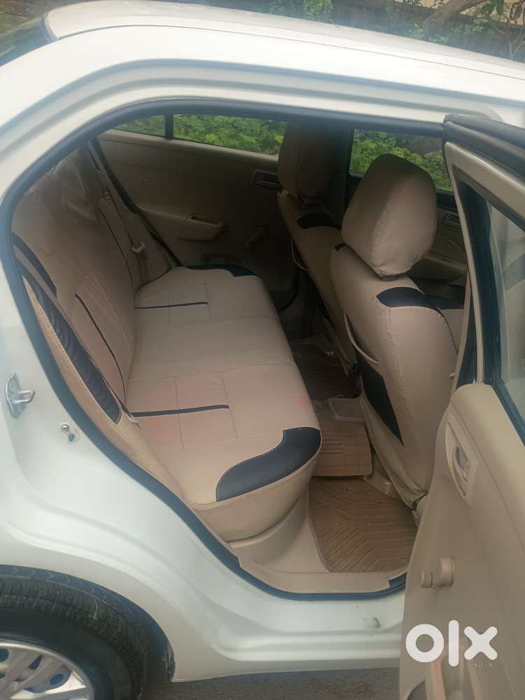 Maruti Suzuki Dzire 1.2 Lxi, 2016, Petrol