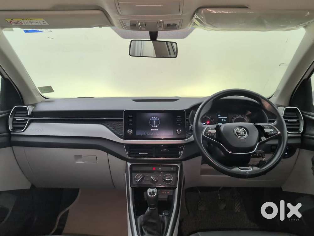 Skoda Kushaq Ambition 1.0l Tsi Mt, 2022, Petrol
