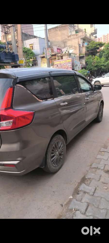 Maruti Suzuki Ertiga Zxi At 2019