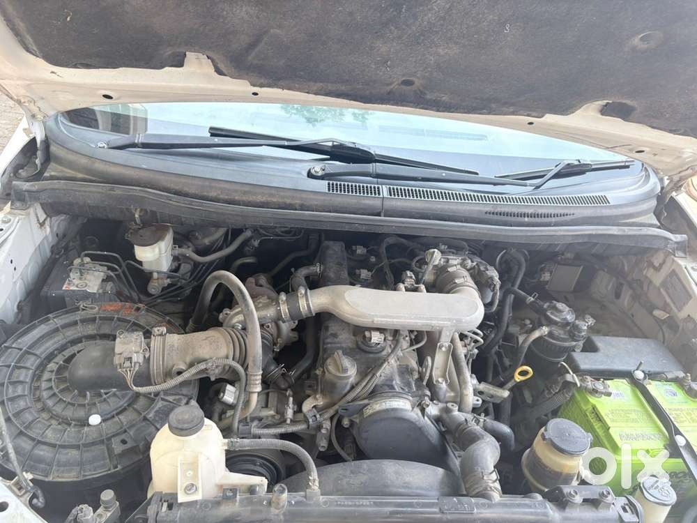 Toyota Innova 2012 Diesel Well Maintained