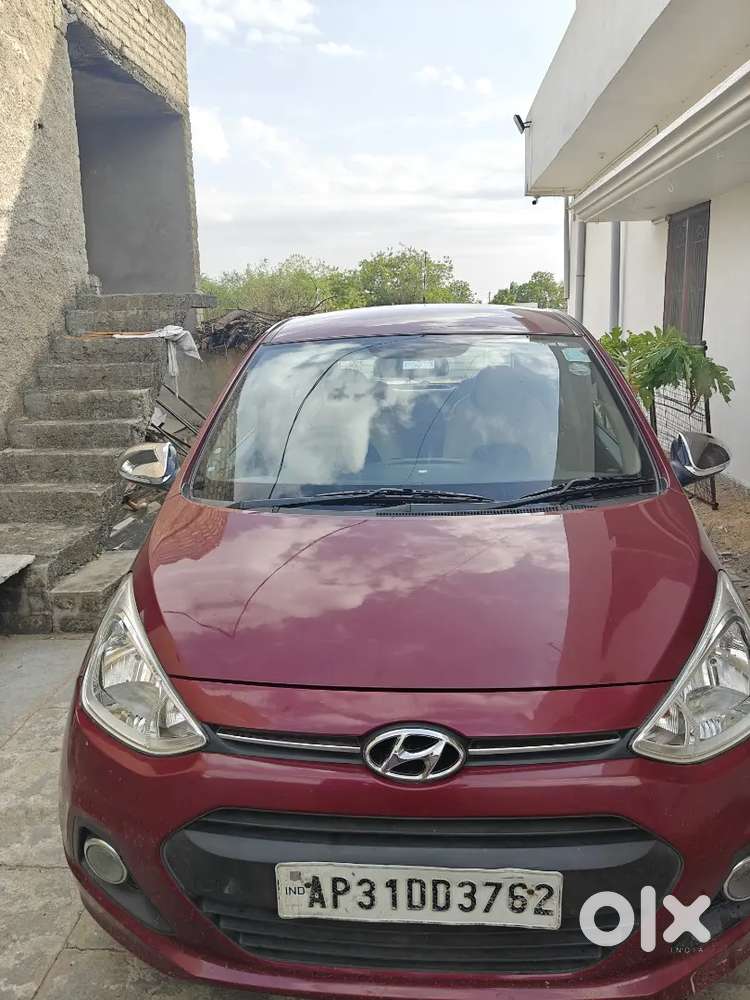 Hyundai Grand I10 2016 Diesel 96000 Km Driven
