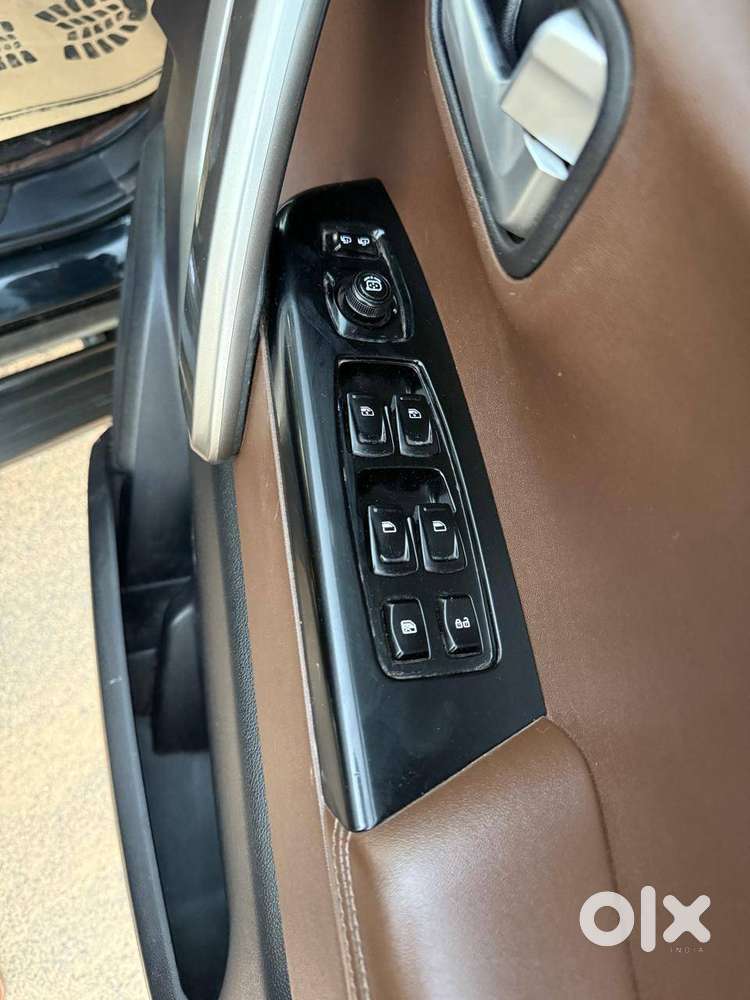 Mahindra Scorpio-n 2024 Petrol Well Maintained