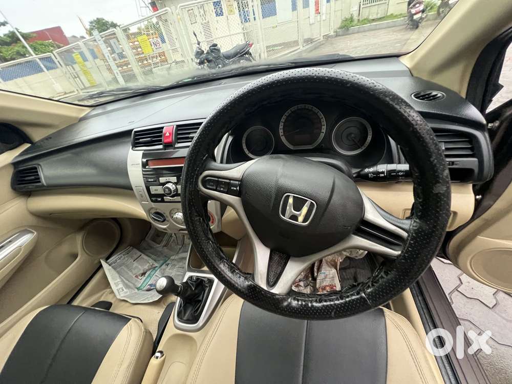Honda City 2011-2013 V At Exclusive, 2011, Petrol