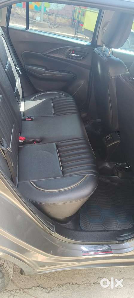 Maruti Suzuki Swift Zxi Plus Amt Dual Tone, 2024, Petrol