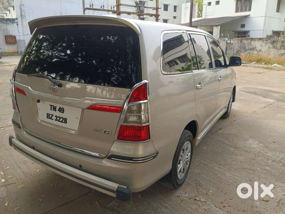 Toyota Innova 2.5 G (diesel) 7 Seater Bs Iv, 2014, Diesel