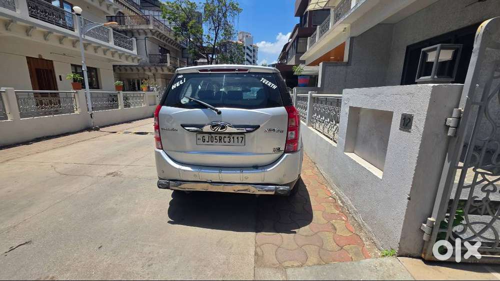 W9at 7 Seater  Single Driver
