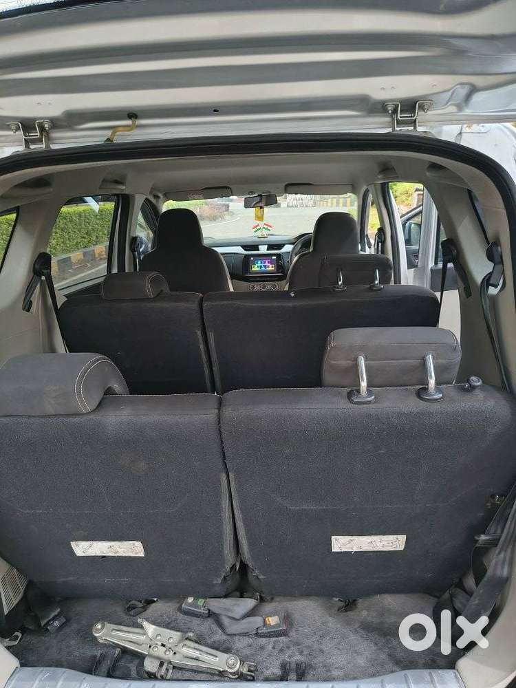 Renault Triber Rxz, 2021, Petrol