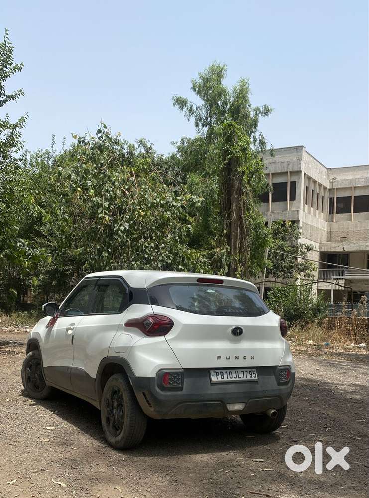 Tata Punch Camo Adventure Mt, 2024, Petrol