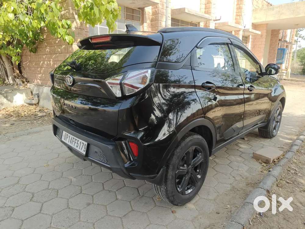 Tata Nexon Xza Hs Dark Edition Diesel Oct 2022 Modal Service Record