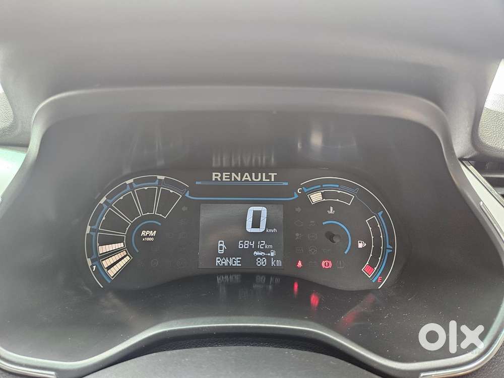 Renault Triber Rxz, 2020, Petrol