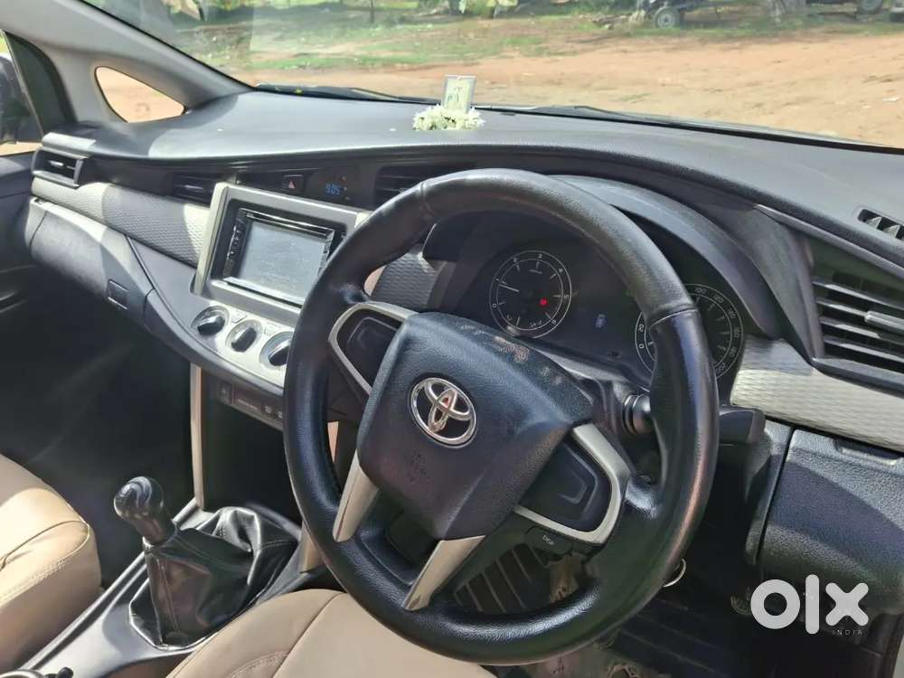 Toyota Innova Crysta 2017 Upgraded To 3rd Gen